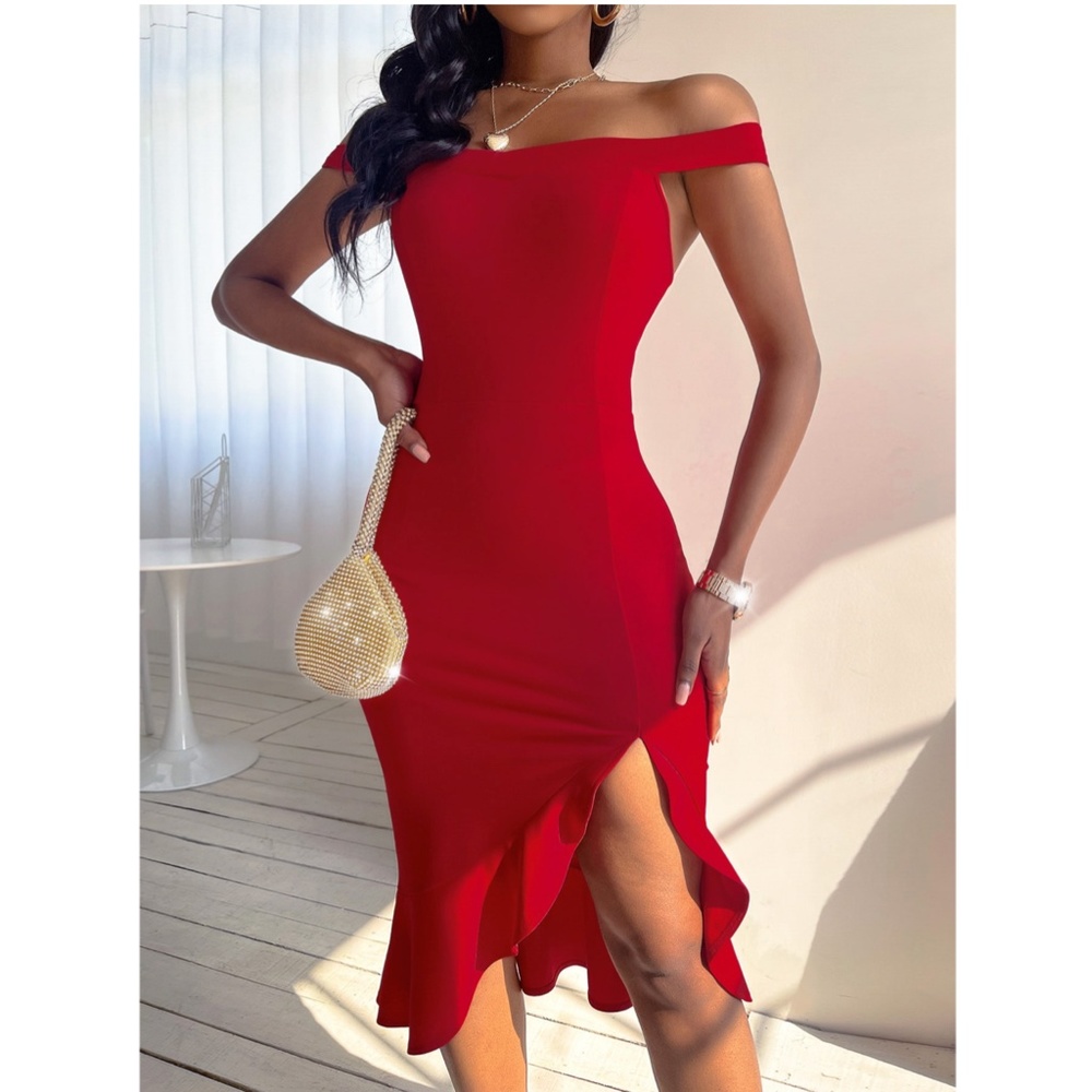 Off Shoulder Red Ruffle Detail Mermaid Dress - Picture 4 of 7
